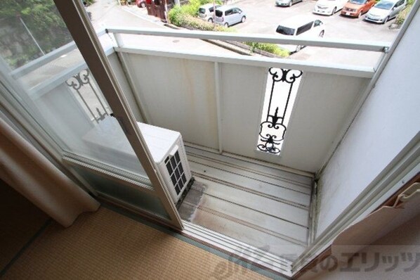 ジュネス阪本の物件内観写真